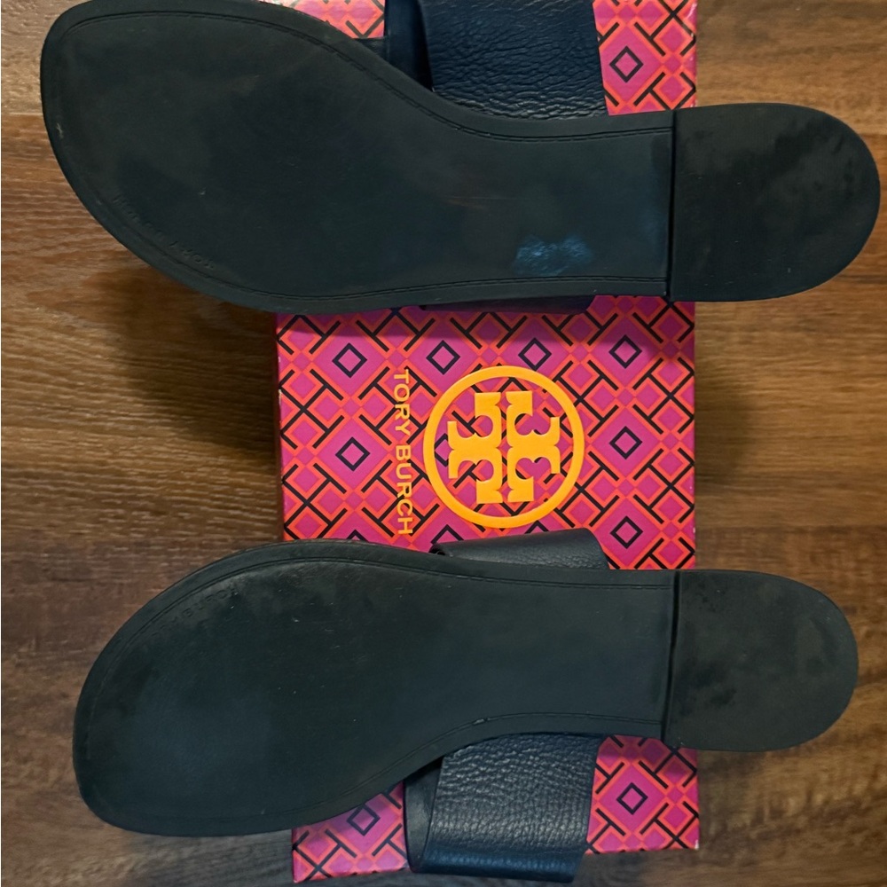 Tory Burch Benton Band Thong Sandals Slides with Green and Blue Logo - Picture 3 of 8